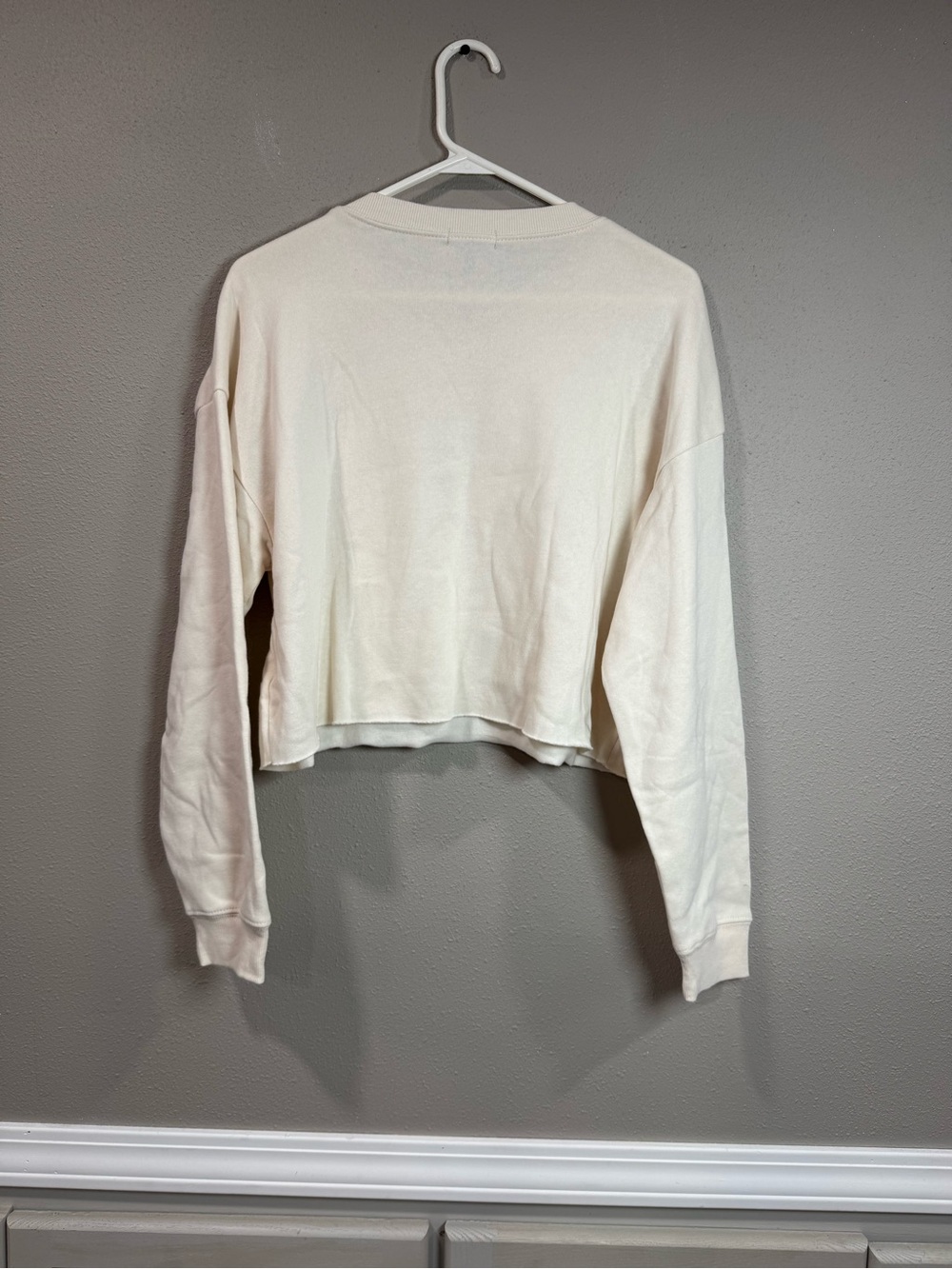 Women's Cream Cropped Sweatshirt with Bow Lace Detail - Picture 6 of 7